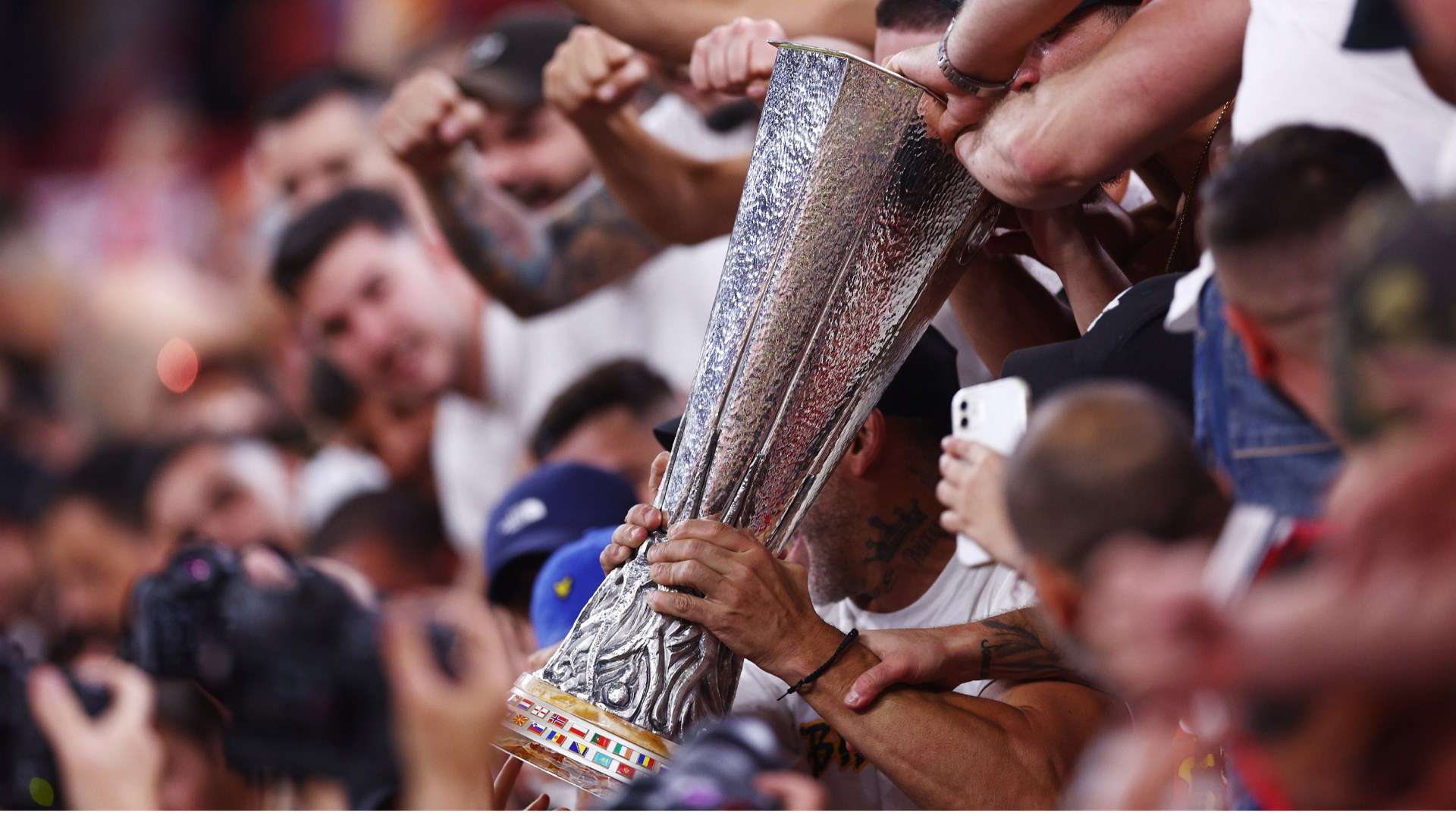 還包含著個 還包含著個